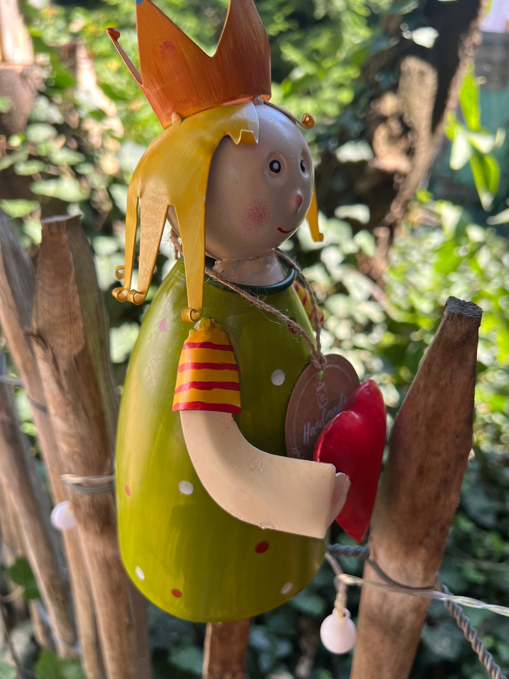 Zaunhocker Prinzessin in Grün mit Herz